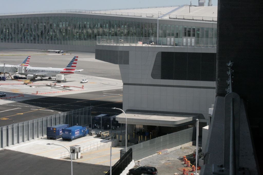 laguardia_airport_9